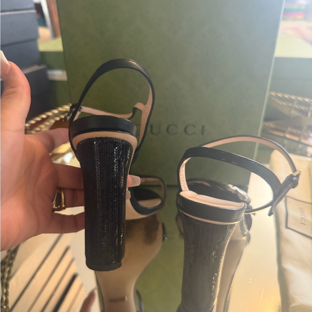 Gucci Black Women's Sandals - Picture 6 of 6